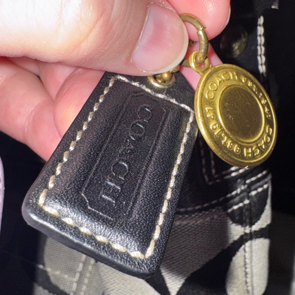 Coach signature canvas Hobo shoulder bag Black and Gray Patterned 2007 EUC - Picture 6 of 14